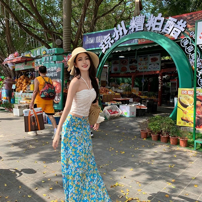 2025轻奢多巴胺度假套装法式抽绳抹胸背心上衣女碎花半身裙两件套