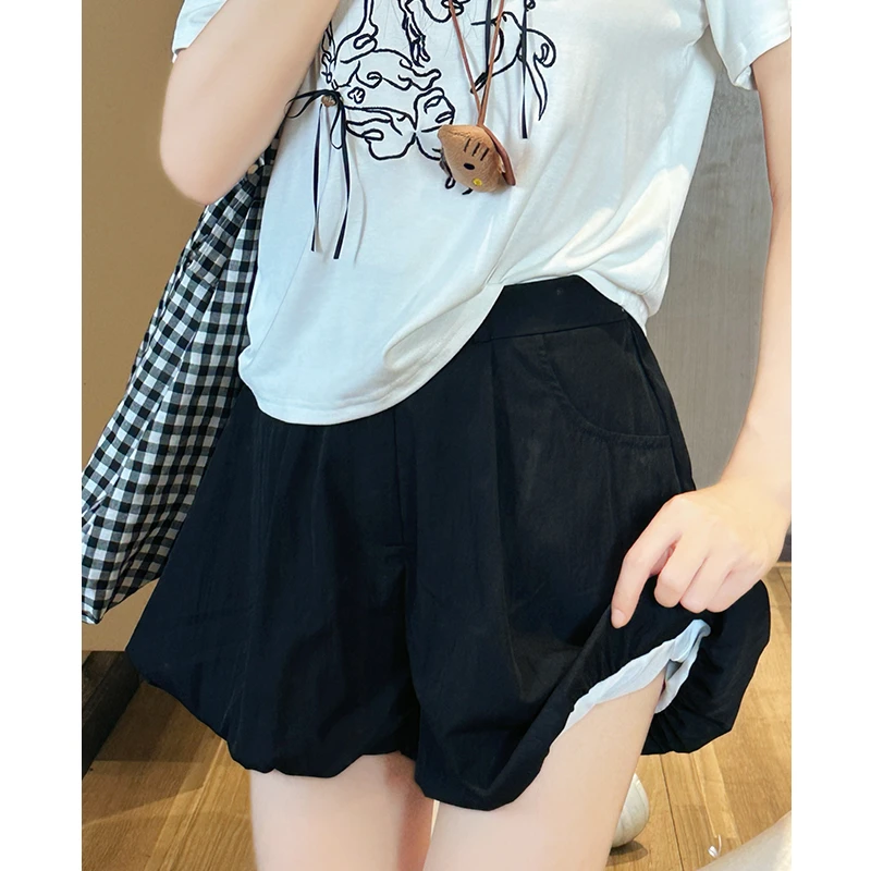 黑色花苞短裤女外穿夏季薄款2025新款小个子休闲灯笼蓬蓬半身短裤