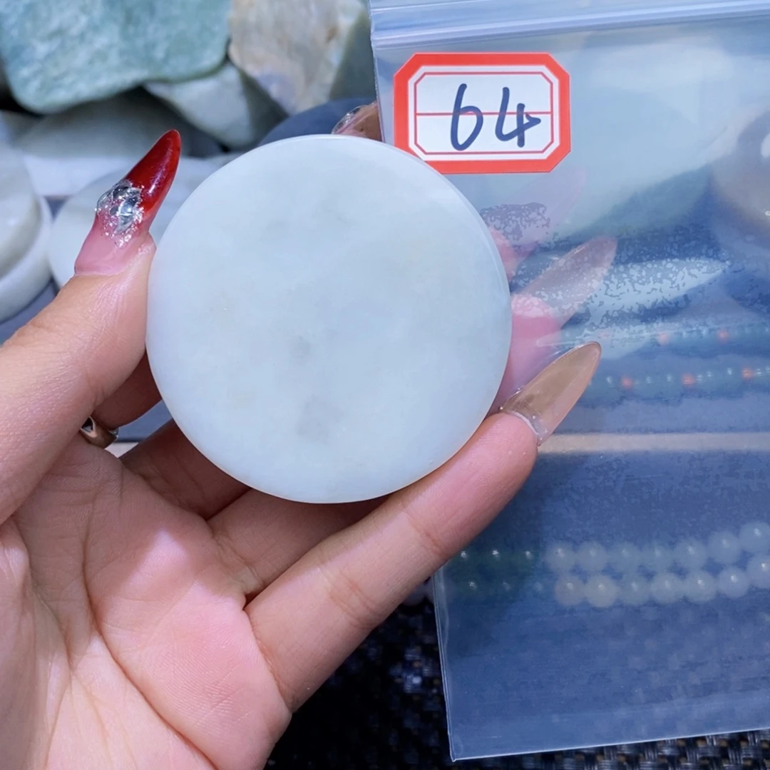 和田玉和田玉边角料随机发未镶嵌