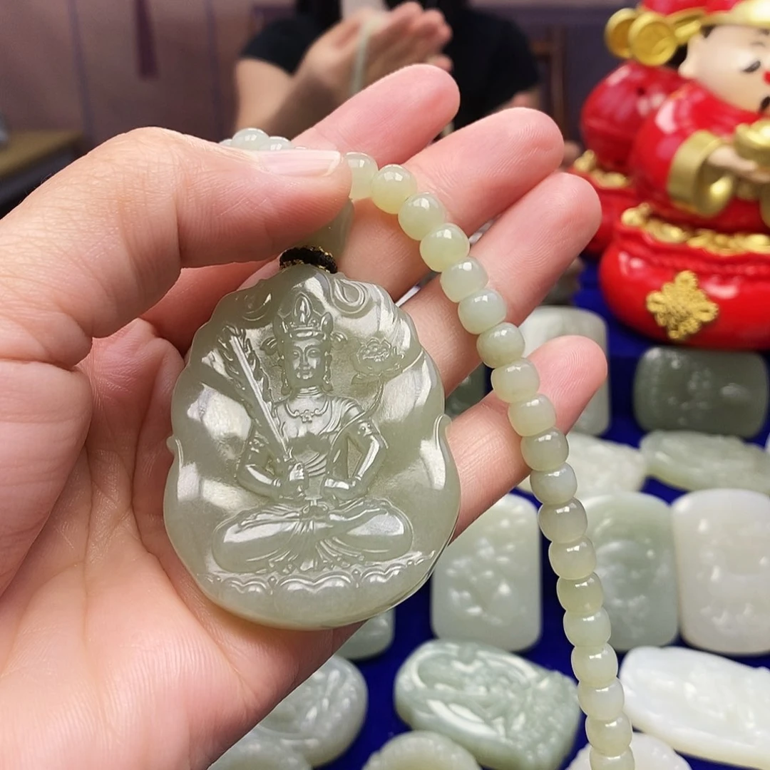 颈饰未镶嵌和田玉闻***意