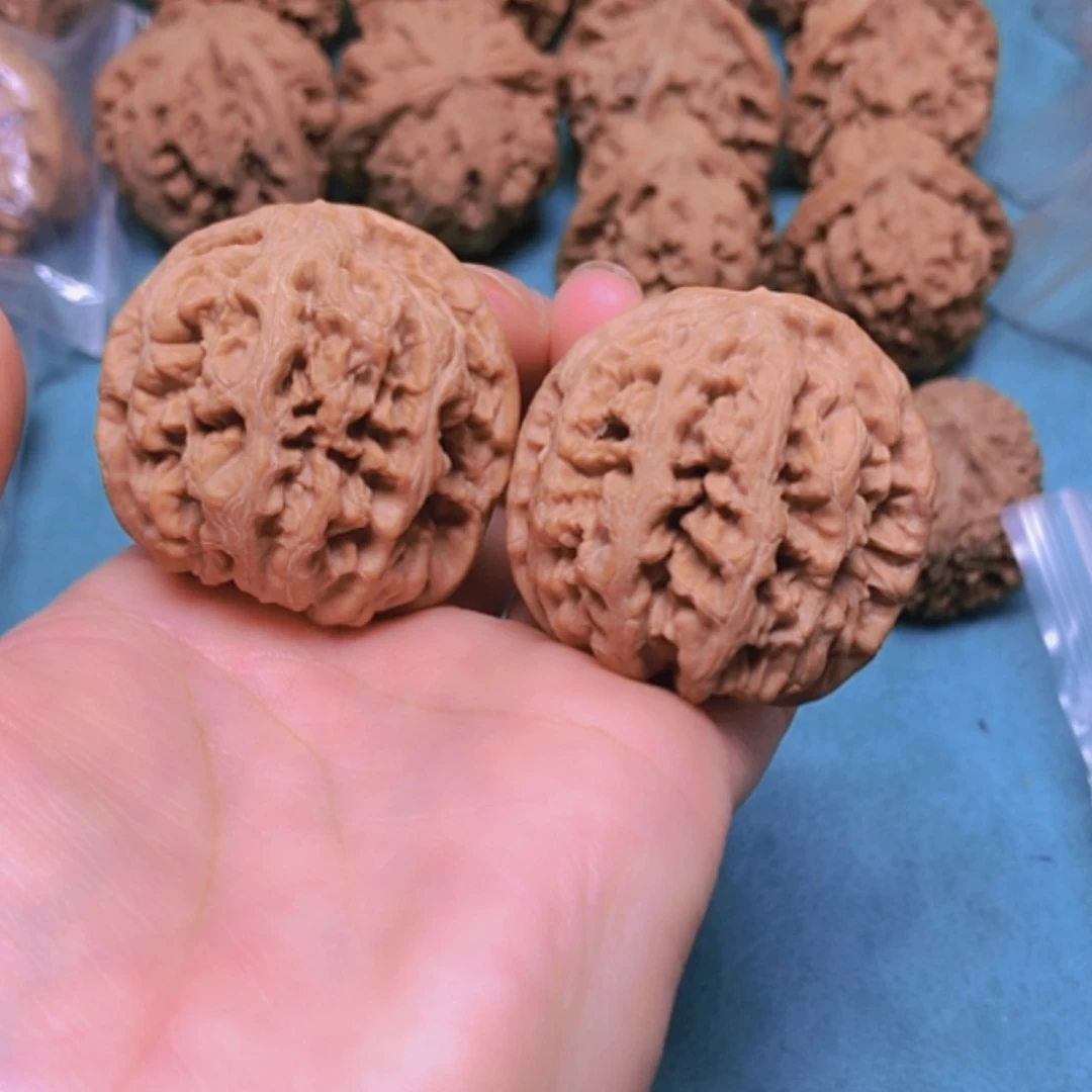 【闪购商品】摆件核桃41原装粗筋有修