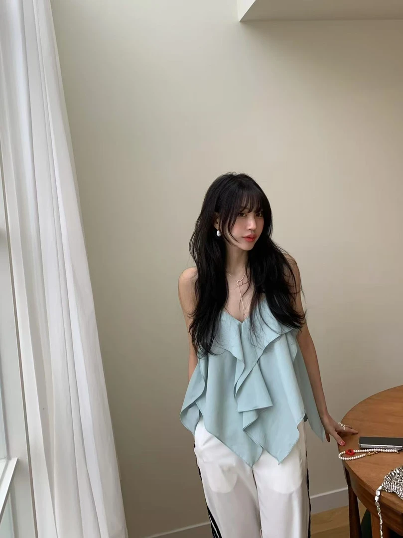 韩国东大门正品女装时尚纯色荷叶边背心吊带041413（NO退NO换）