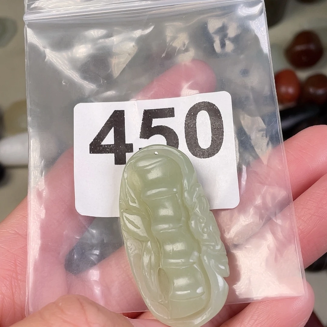 和田玉（糖玉）未镶嵌颈饰