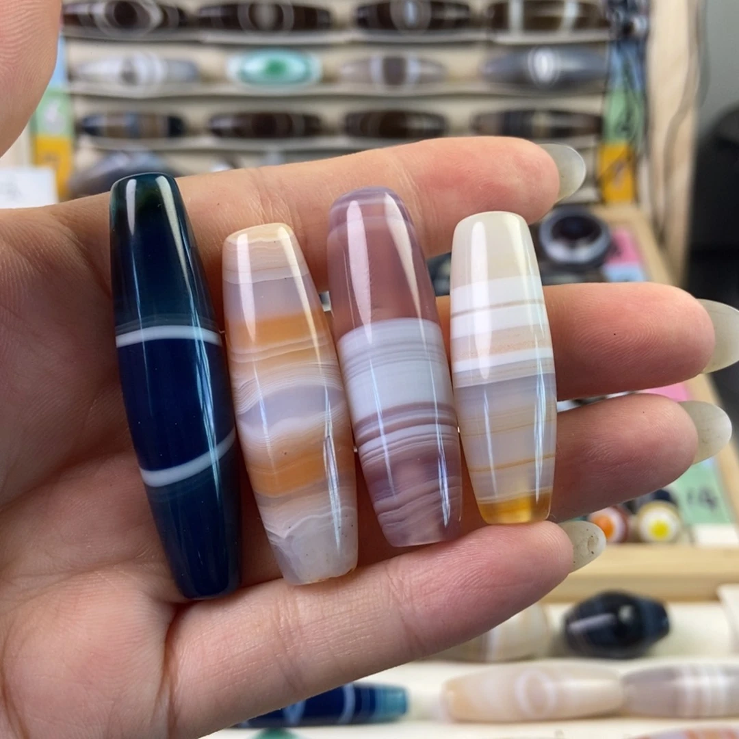 玛瑙/玉髓颈饰合金