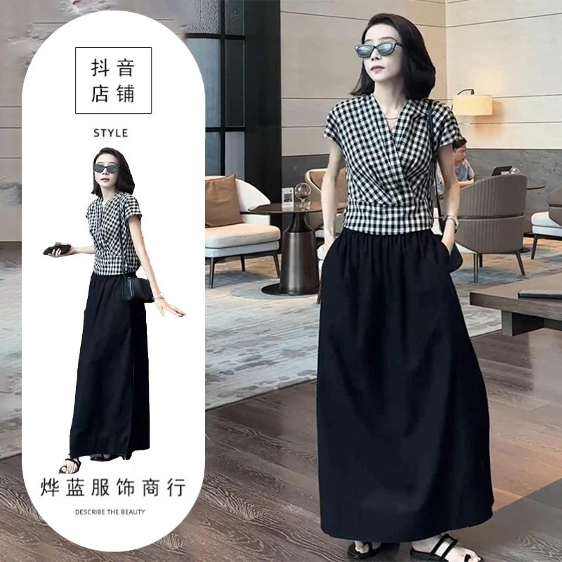 夏季套装女装2025新款设计感格子v领衬衫高腰开叉半身裙两件套女
