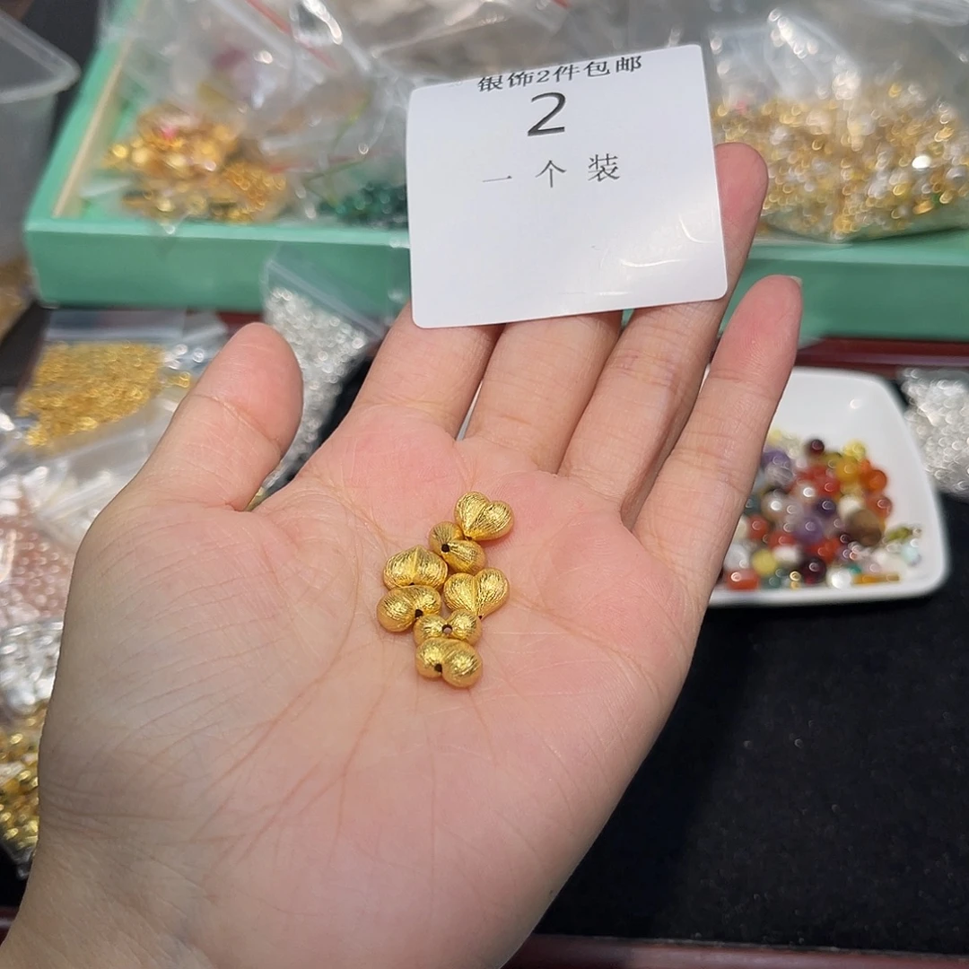 水晶珠宝半成品未镶嵌2 。