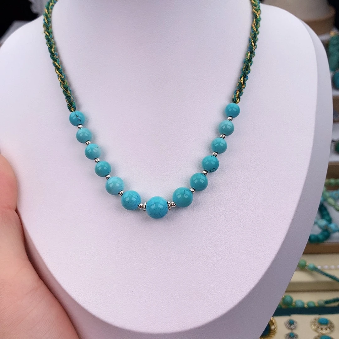 绿松石未镶嵌颈饰