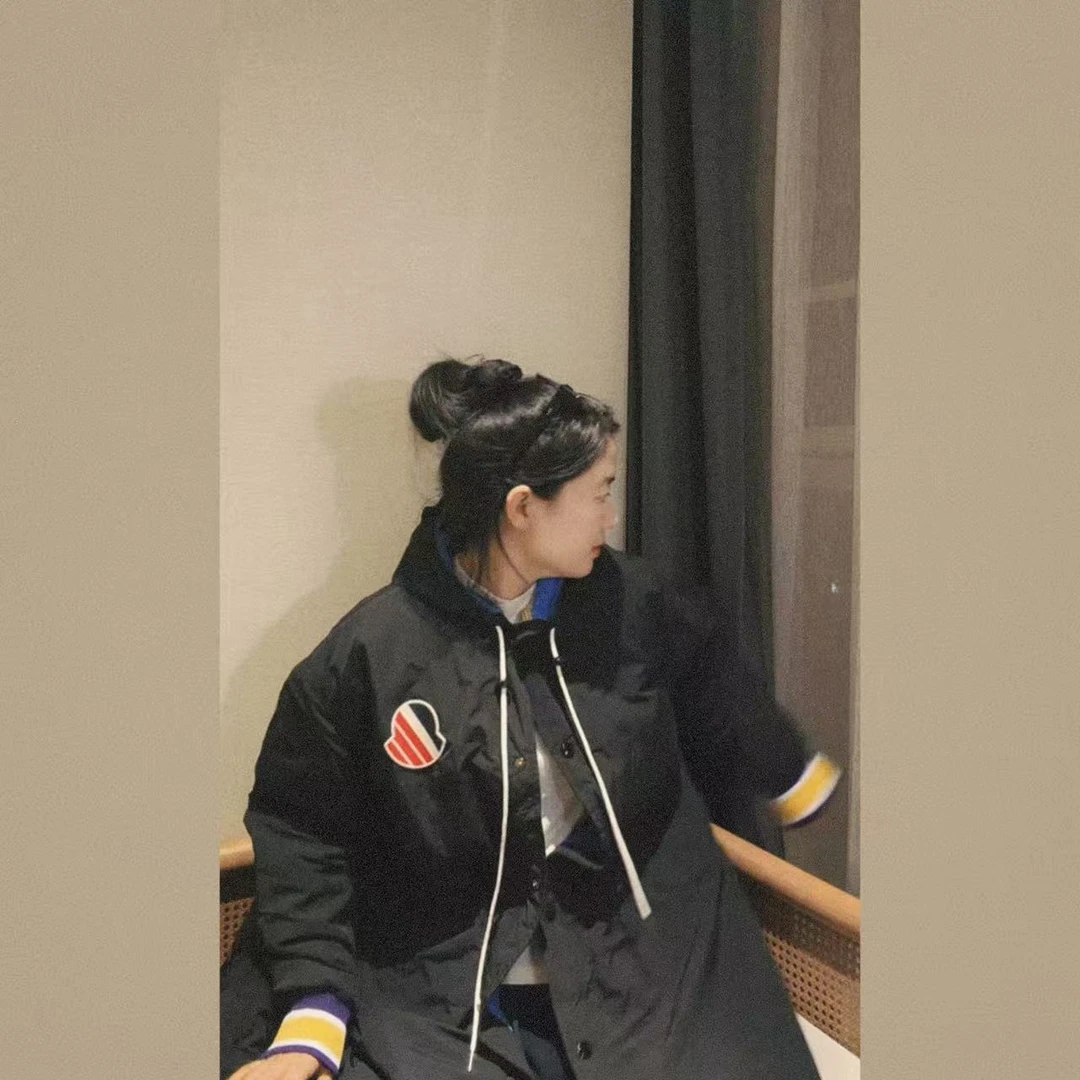 WOGU250692休闲连帽棉服