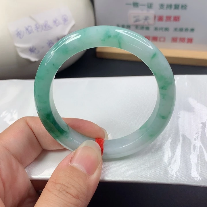 未镶嵌手镯翡翠5152