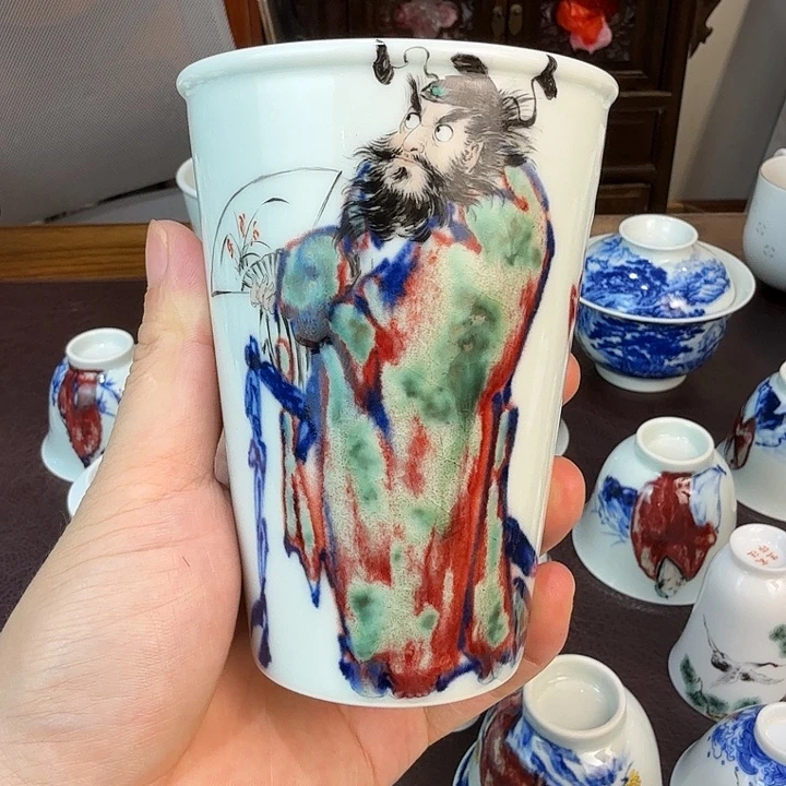 我在外面吃饭呢你在哪了17588877