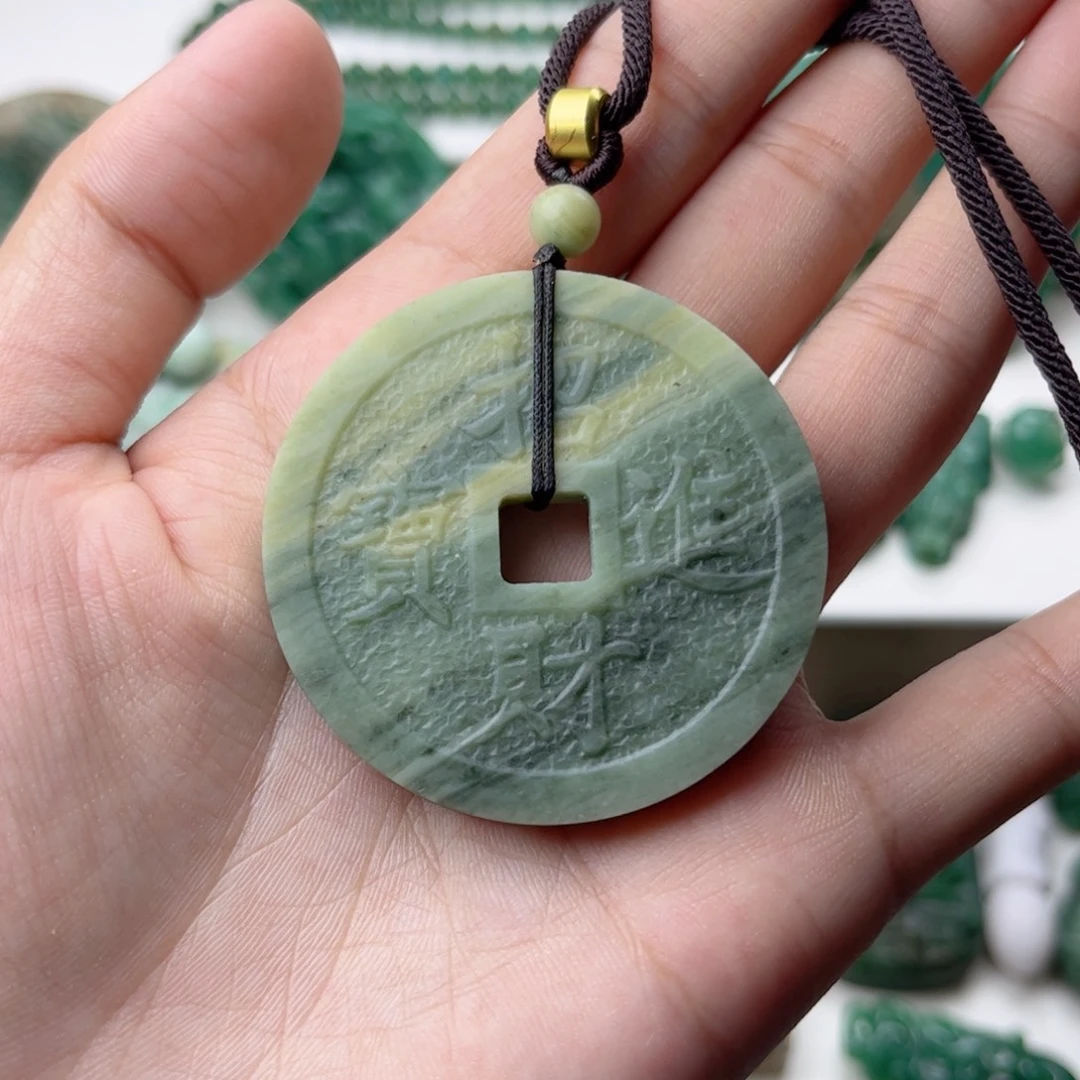 未镶嵌独山玉挂件