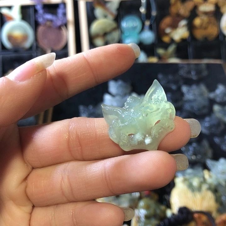 岫玉未镶嵌岫玉挂件