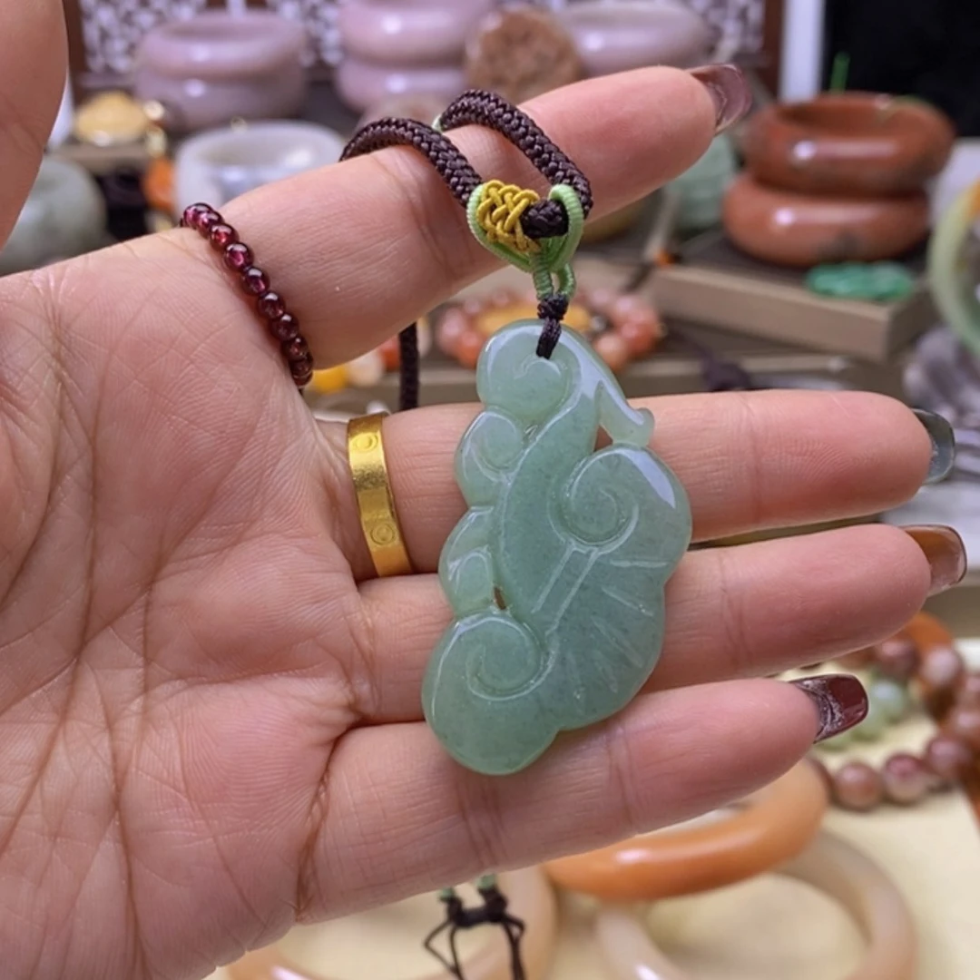 【闪购商品】未镶嵌手镯石英岩玉