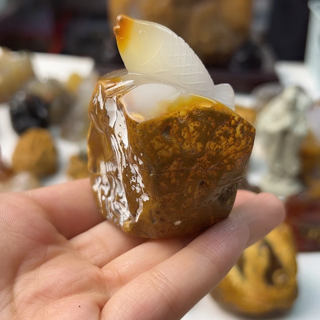 未镶嵌颈饰玛瑙/玉髓