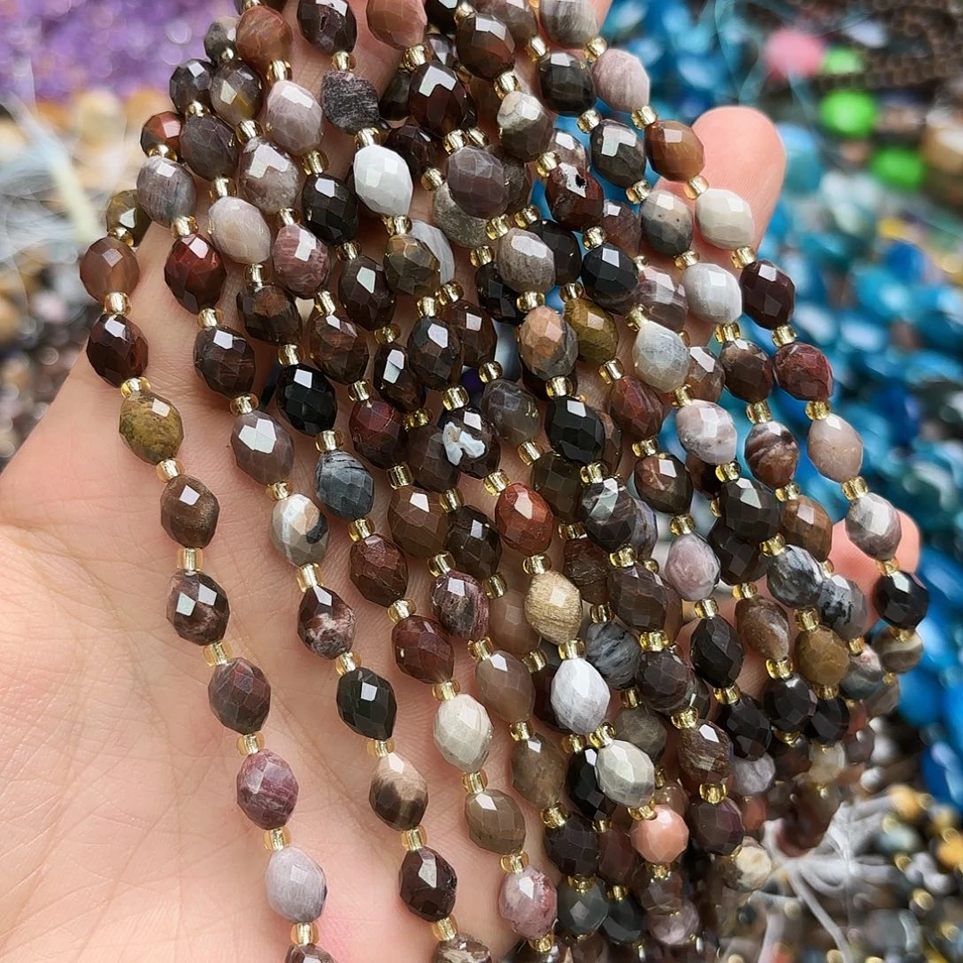 玛瑙/玉髓未镶嵌珠宝半成品6×8木化石米切一条