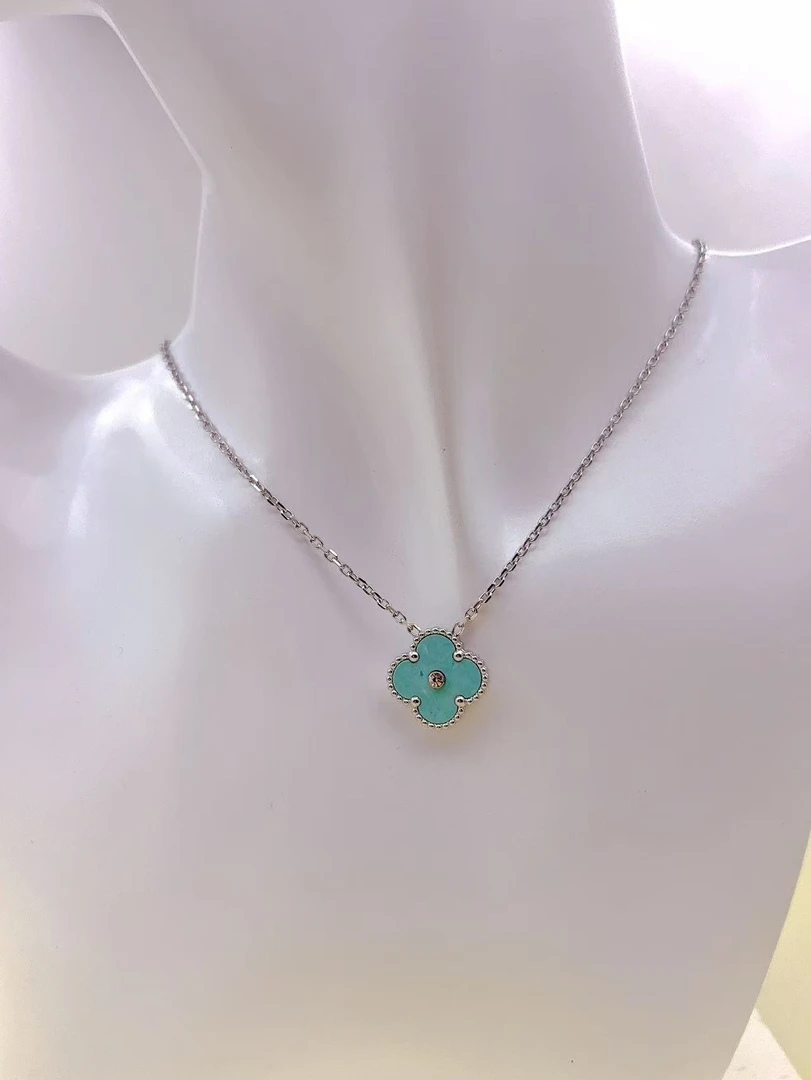 钛钢项链 【Kiss娜】钛钢3676精美浅蓝色花朵项链手链