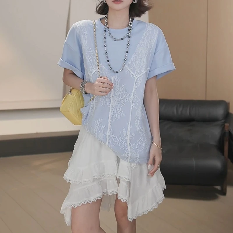 拼接蕾丝假两件慵懒宽松短袖T恤+高腰弧形下摆A字短裙LK2503153