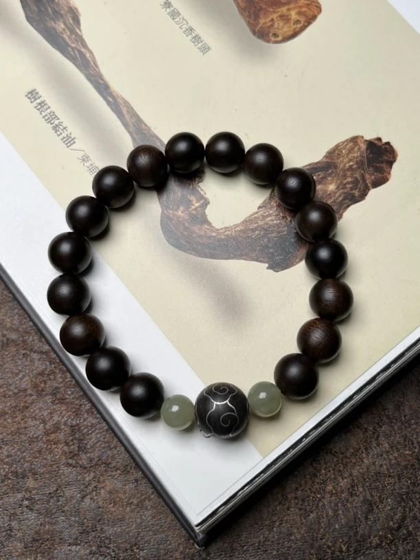 沉香【宠粉王炸】高端芽庄10分沉老料白奇楠沉水沉香10mm圆珠