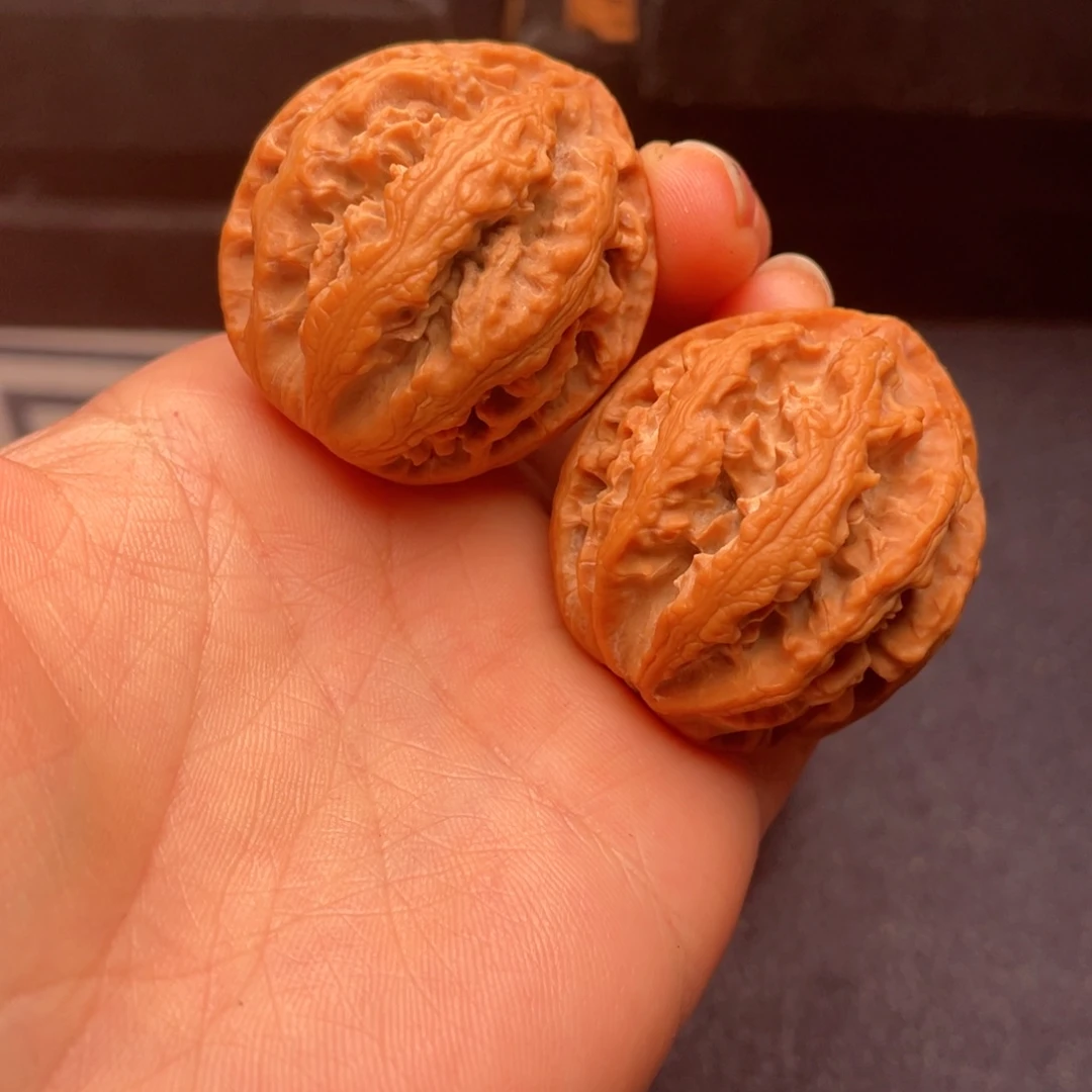 文玩核桃把件秦岭核桃11