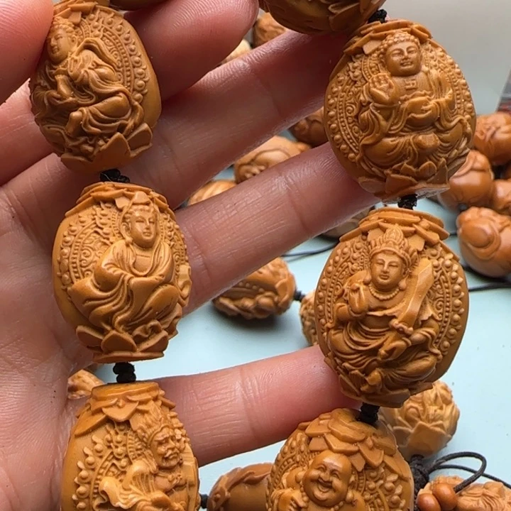 橄榄核手串雕刻工艺