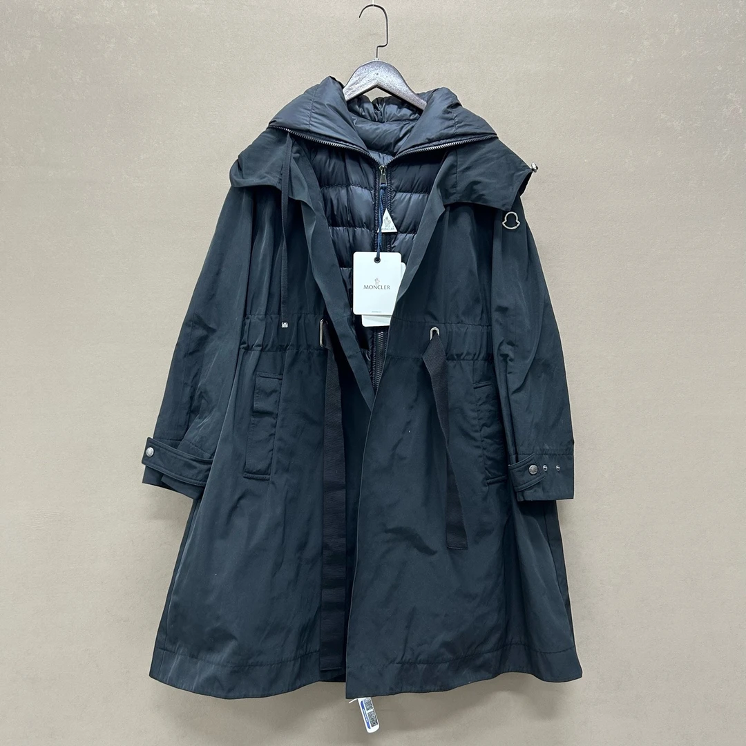 未使用 MONCLER 连帽长款风衣羽绒马甲两件套 1码 cl01530