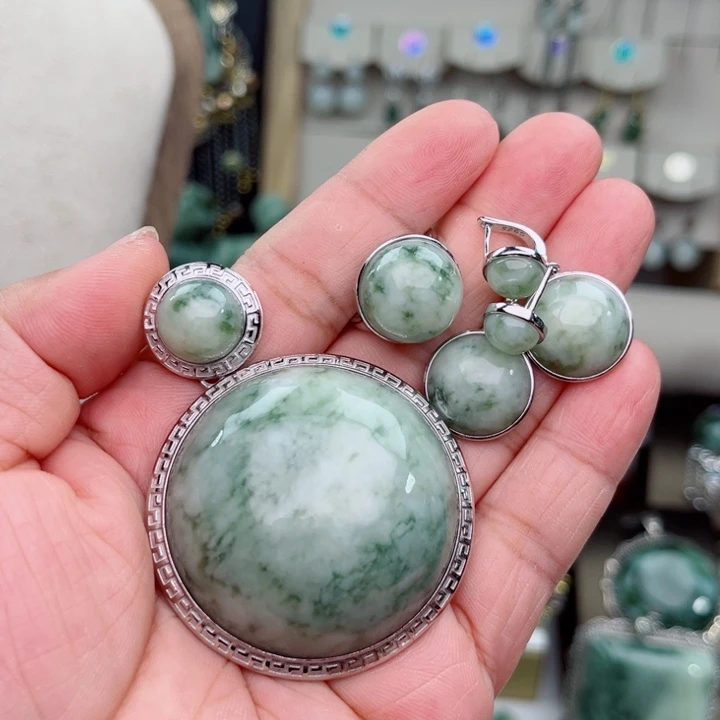 透闪石-蛇纹石玉耳坠，戒指，吊坠银S925镶嵌鑫****计