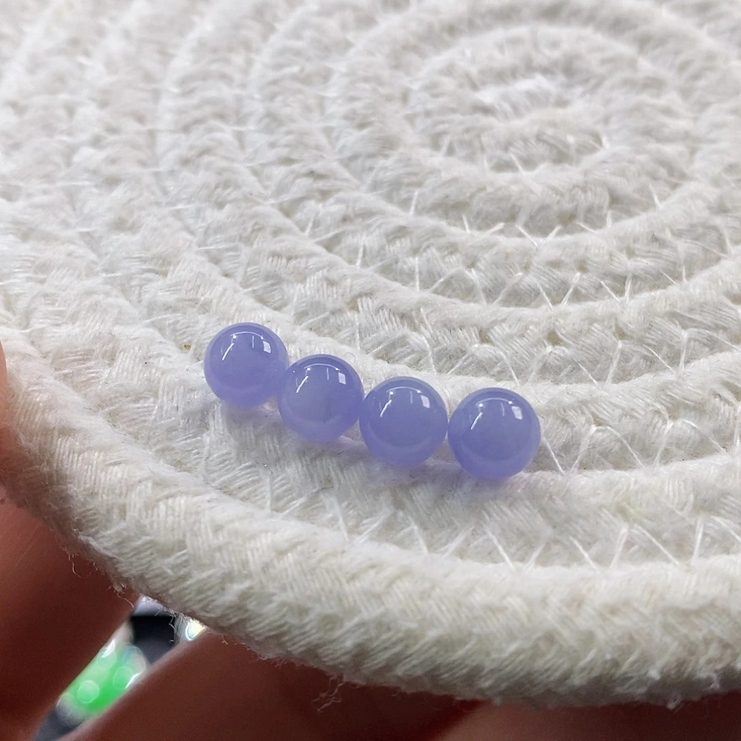 裸石翡翠多样性发其一