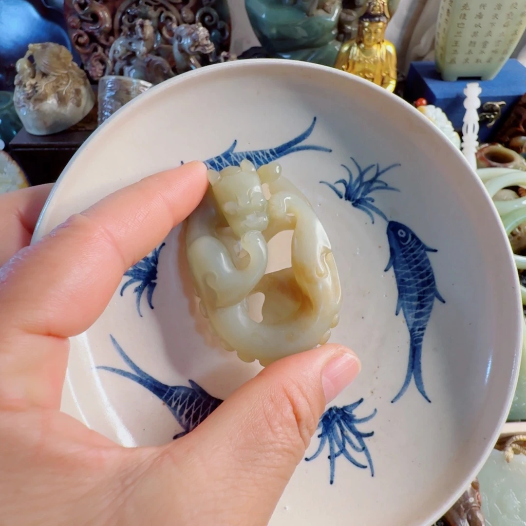 摆件S****R新号开播瓷器一个