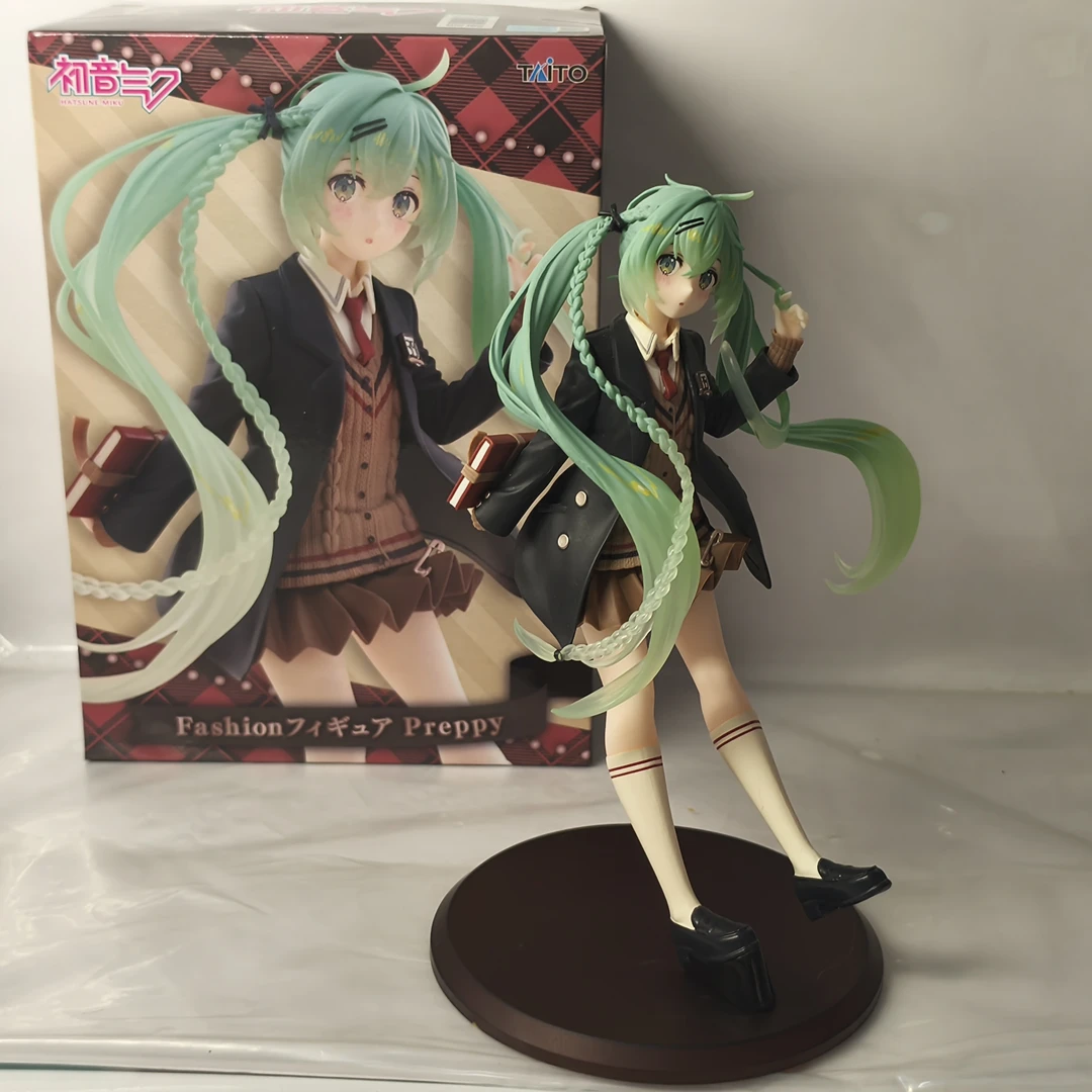 正版现货TAITO Fashion VOCALOID 初音未来 Preppy ver. 景品手办