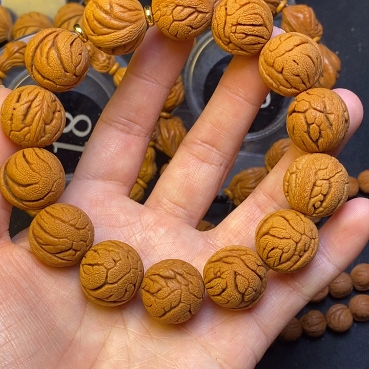 听***竹桃核吊坠秦岭龙纹桃核1