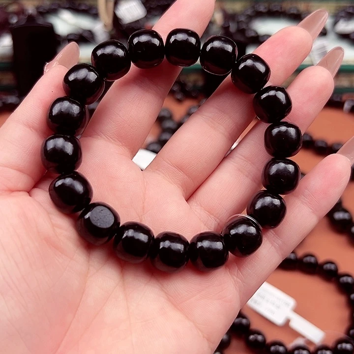 和田玉未镶嵌手串