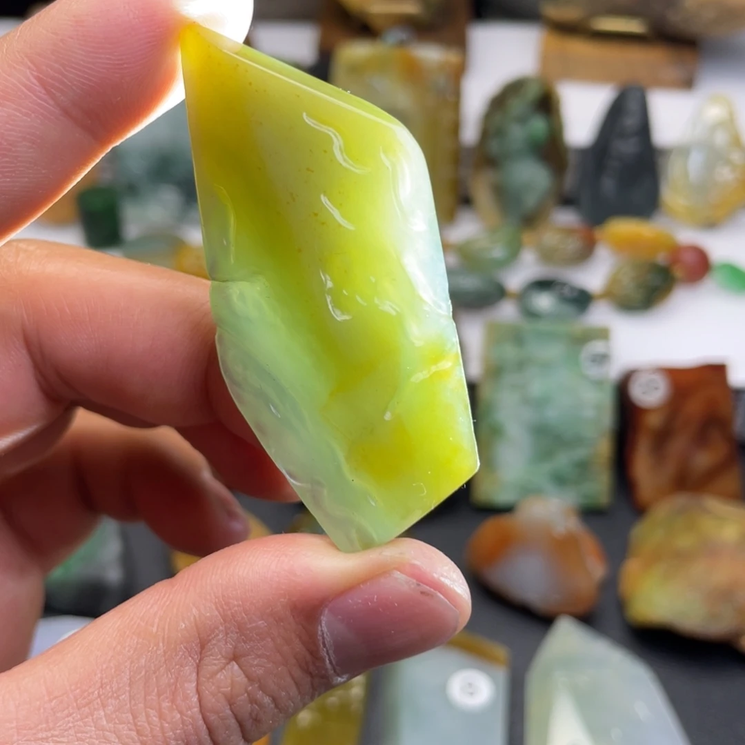 定制翡翠未镶嵌纯天然A货翡翠定制