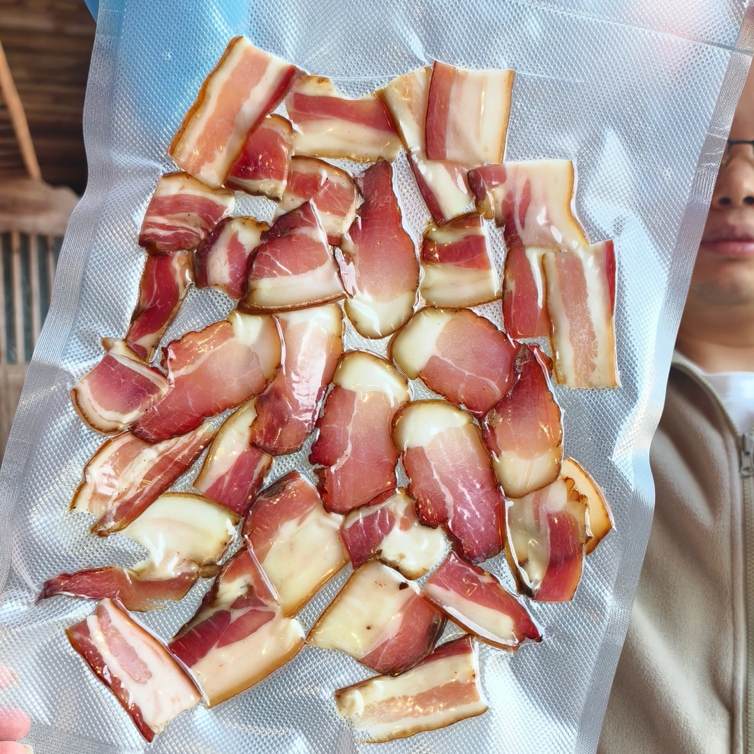 正宗免切腊肉片农家柴火烟熏恩施腊肉
