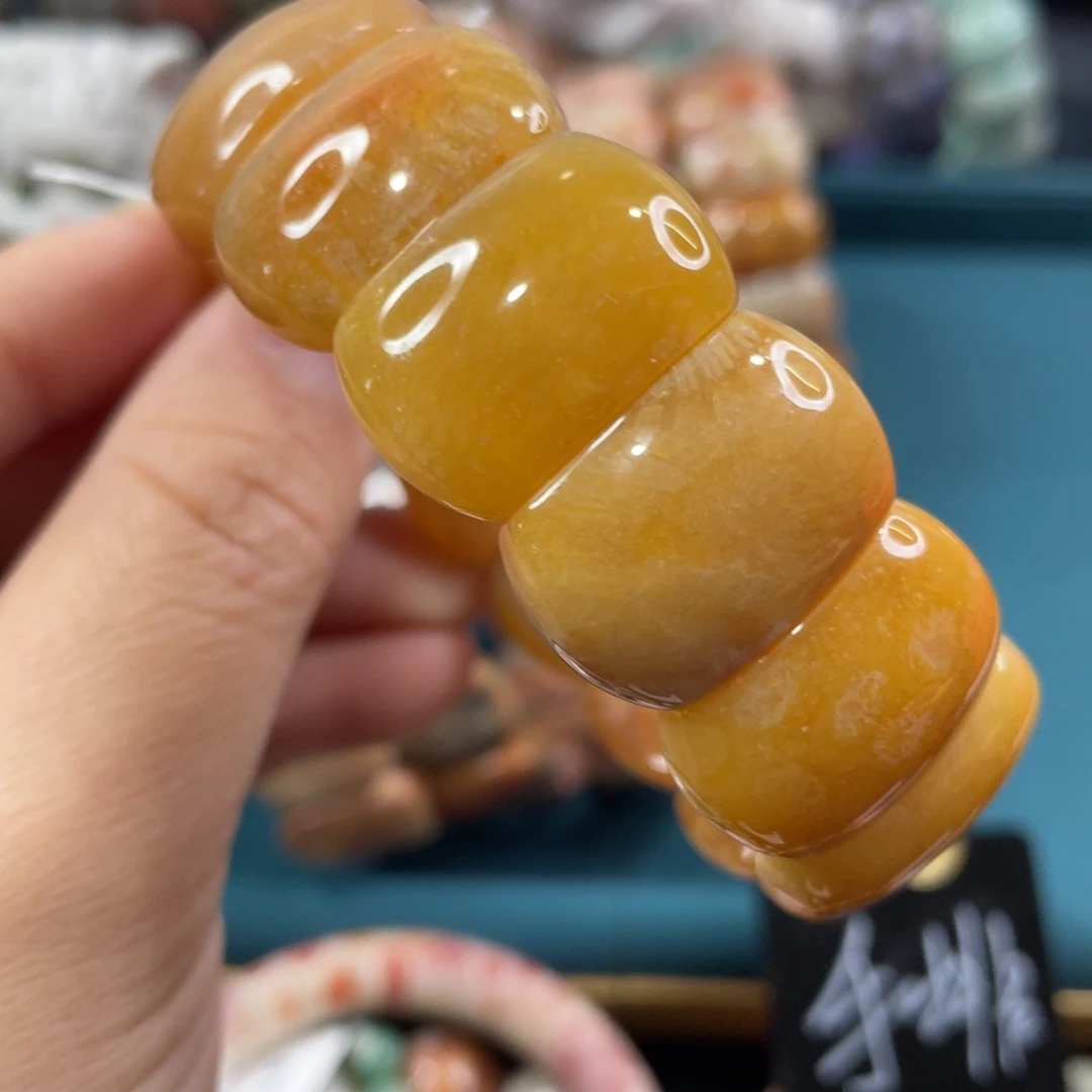 未镶嵌手镯硅化玉