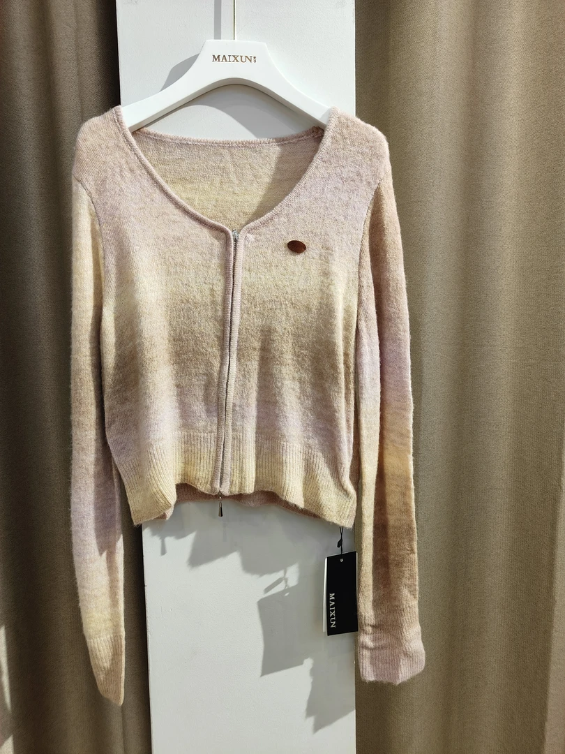 麦寻专柜开衫毛衣长袖气质休闲时尚短款