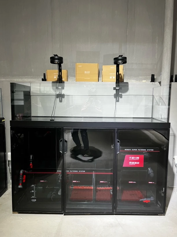 溪流缸兰寿缸泰狮缸蜂巢大板材质金晶五线超白玻璃水刀切割底滤