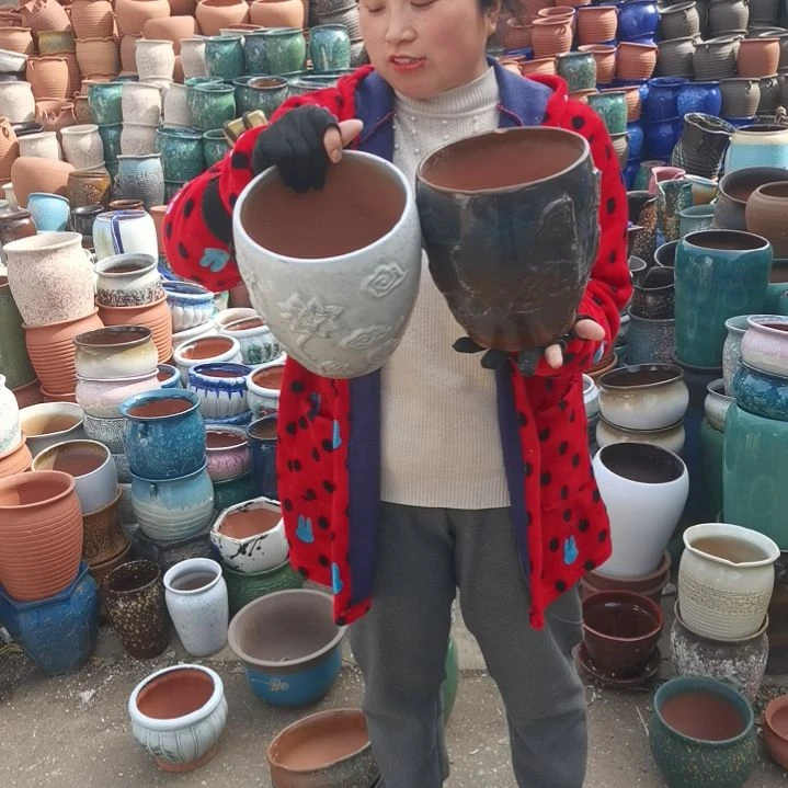 红陶口17高20瑕疵两个盆子