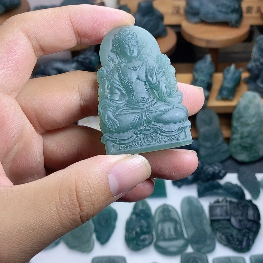 定制翡翠未镶嵌度母