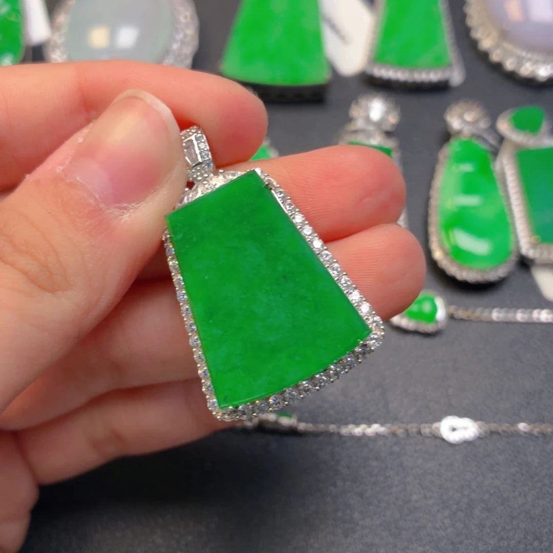 翡翠银S925镶嵌吊坠(不含链)