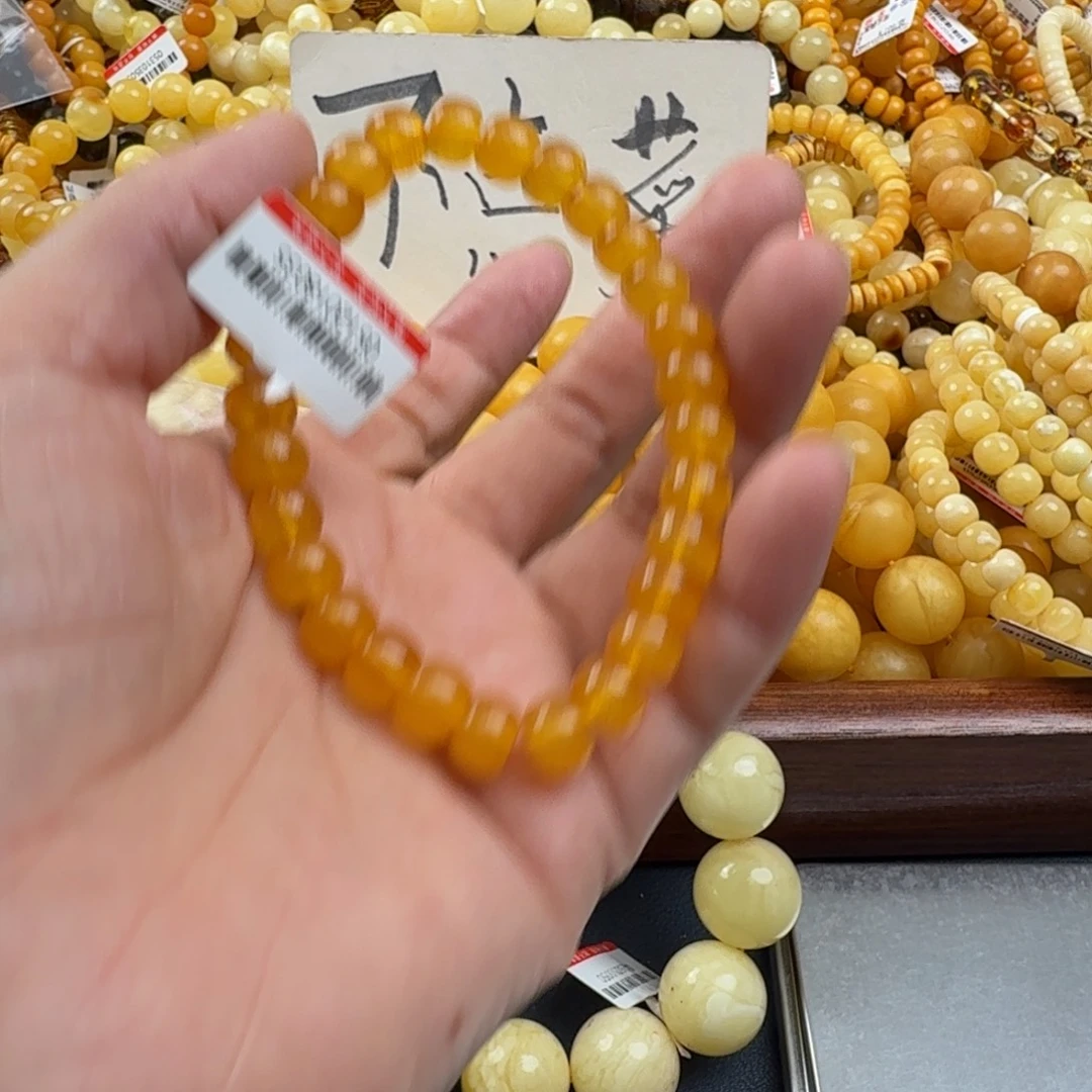 未镶嵌琥珀珠宝奇石