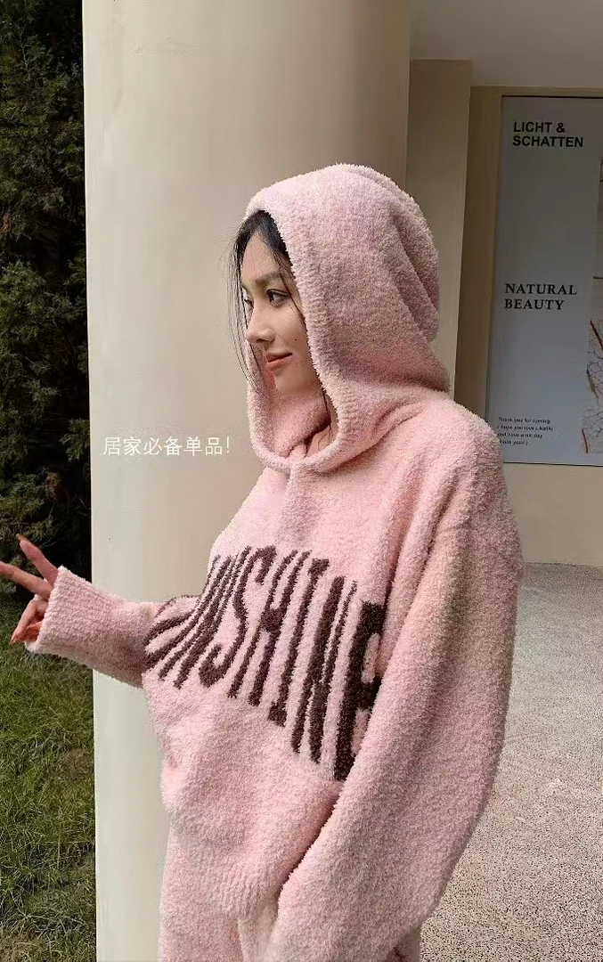 FENHONGSHU女士新款套秋冬轻奢气半边绒带帽家居服睡衣套装