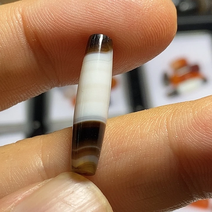 玛瑙/玉髓未镶嵌吊坠(赠链)