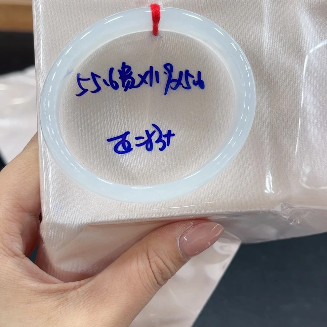 未镶嵌手镯翡翠翡翠