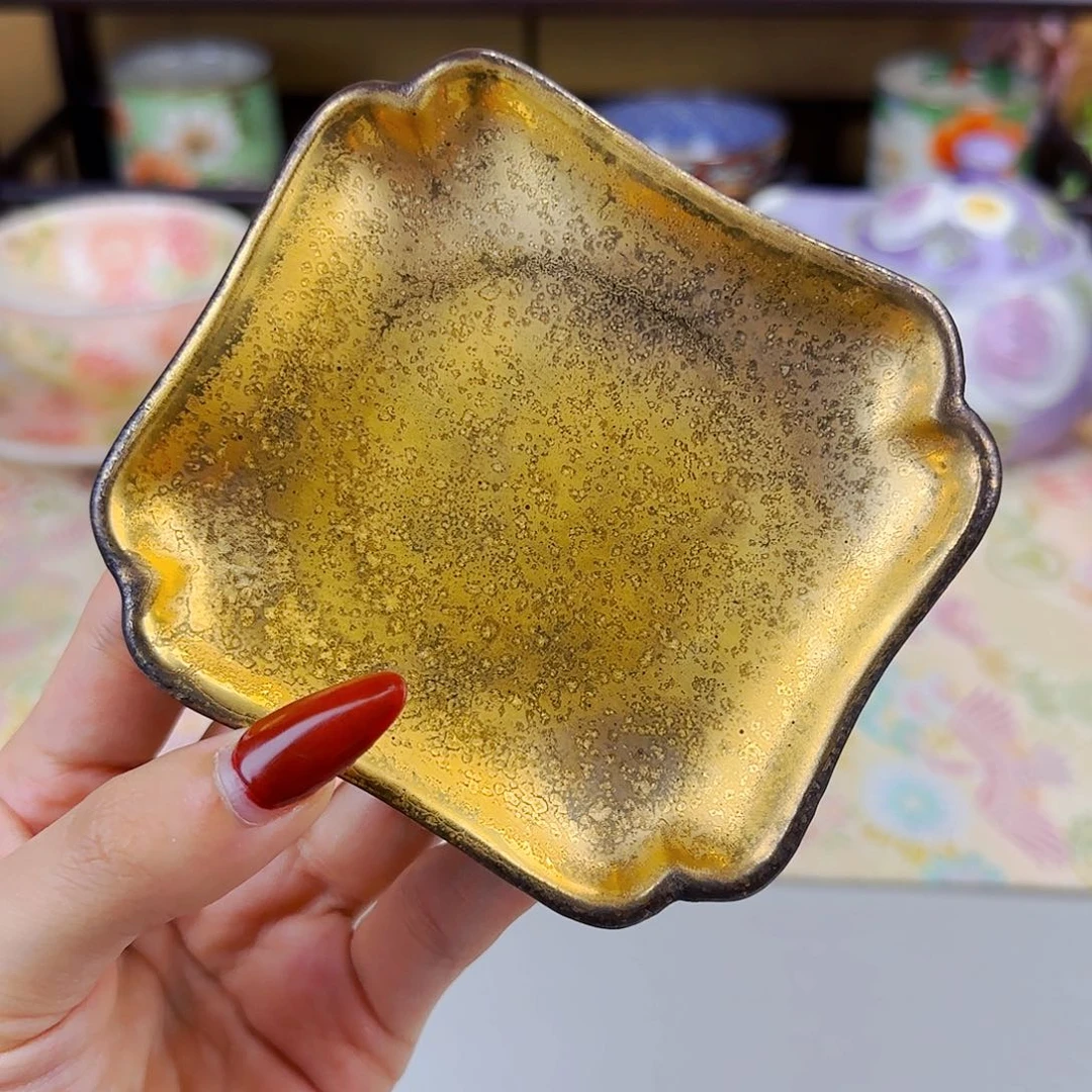 他家茶具瓷器真美！！
