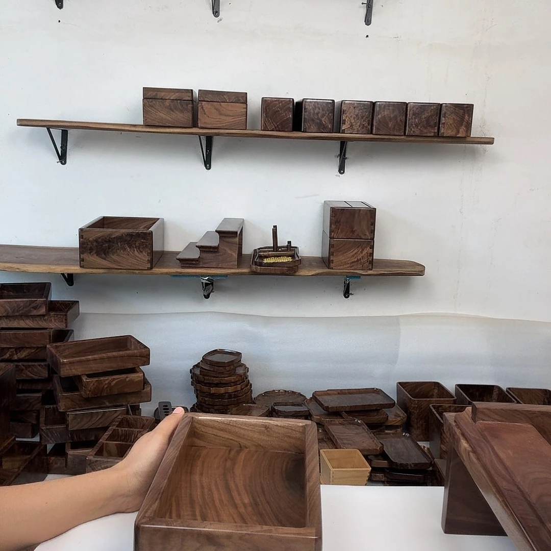 核桃木/黑胡桃（胡桃木）N**吹