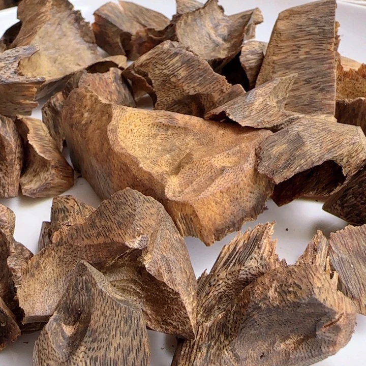 甜***蜜沉香碎屑沉香棋楠沉香陆河板头164克