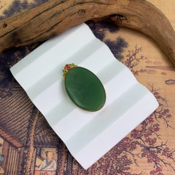 18k金和田玉吊坠-多样性发一-241218016-定制标签撕毁不退换