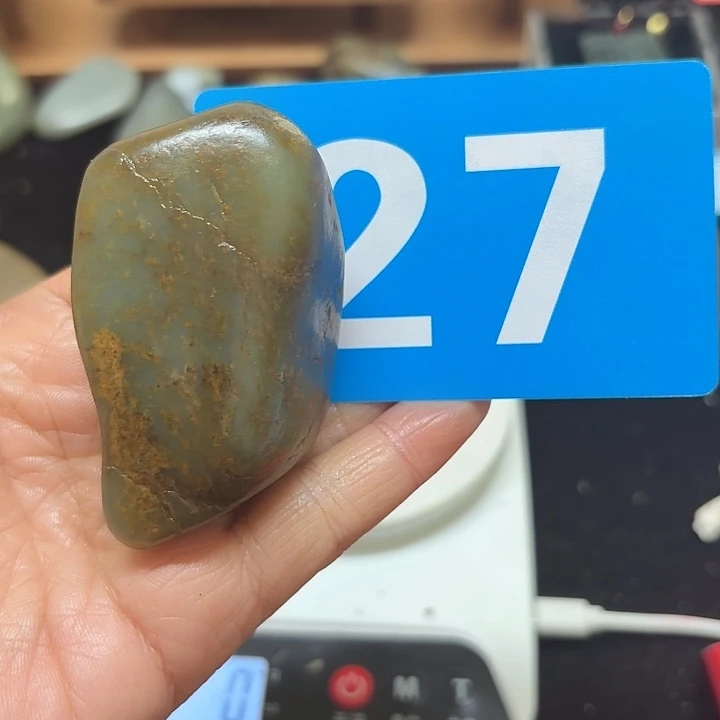 和田玉（糖玉）未镶嵌挂件