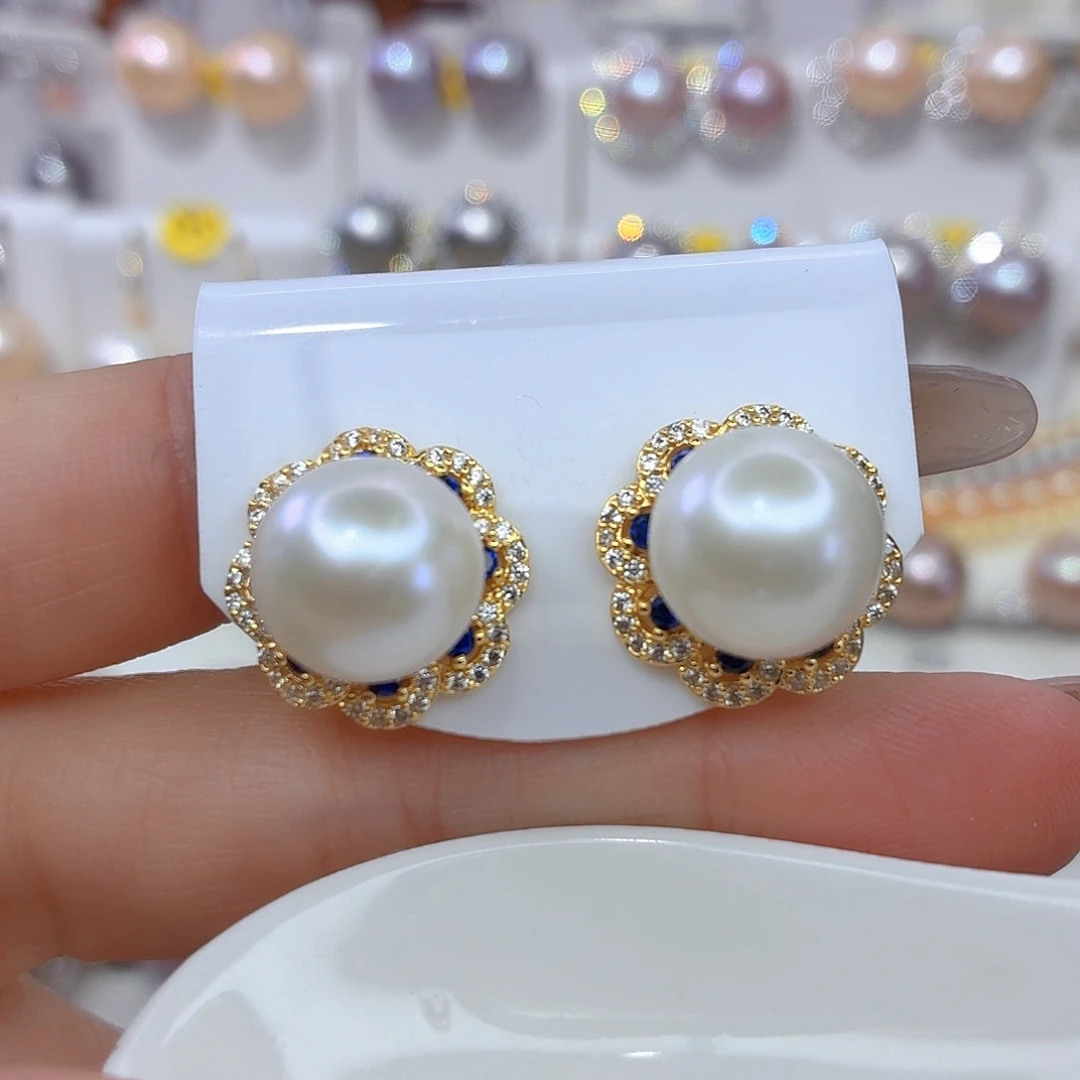 淡水珍珠耳饰未镶嵌