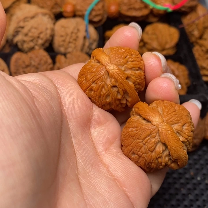 吊坠文玩核桃秦岭野生56